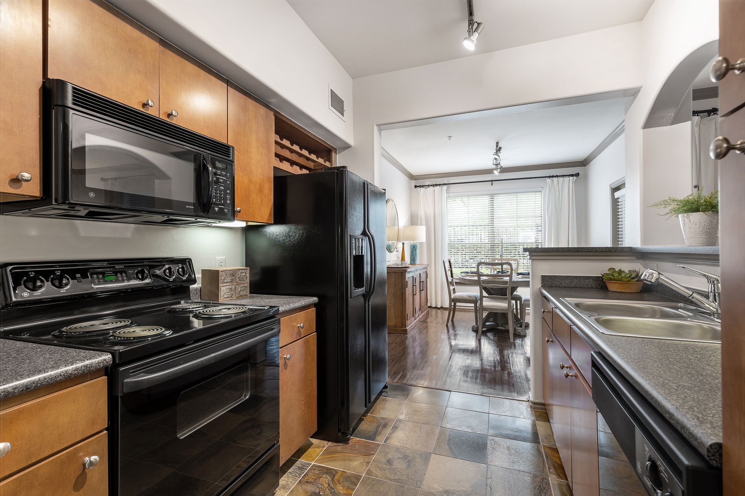 Kitchen Villas at Stone Oak Ranch